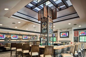 酒吧（店内）