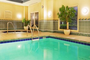 Indoor pool, pool loungers