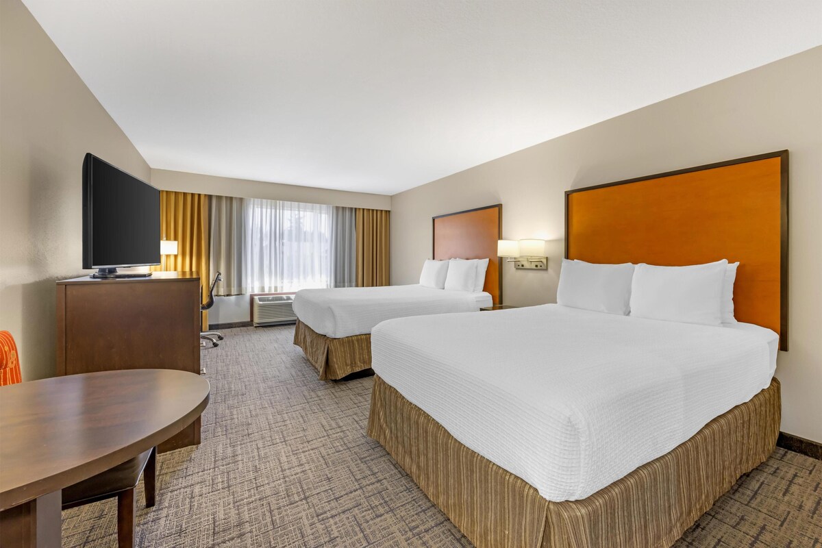 Standard Room, 2 Queen Beds, Non Smoking, Refrigerator & Microwave | Pillowtop beds, blackout drapes, iron/ironing board, high-speed internet