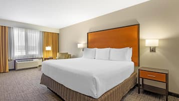 Standard Room, 1 King Bed, Non Smoking, Refrigerator & Microwave | Pillowtop beds, blackout drapes, iron/ironing board, high-speed internet