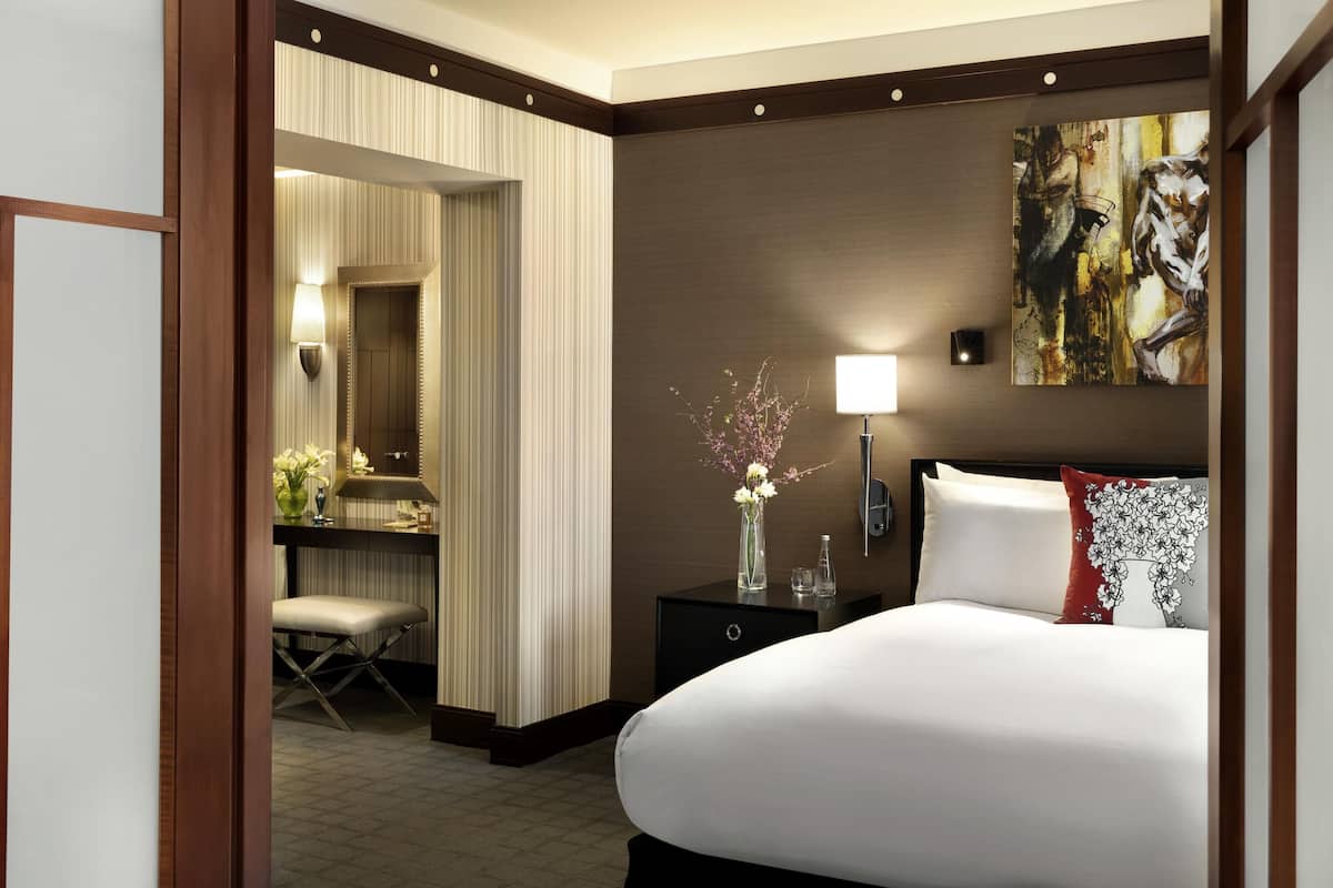 Luxury Suite, 1 Bedroom | Premium bedding, minibar, in-room safe, desk