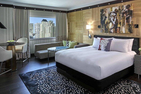 Room, 1 King Bed (Magnifique) | Premium bedding, minibar, in-room safe, desk