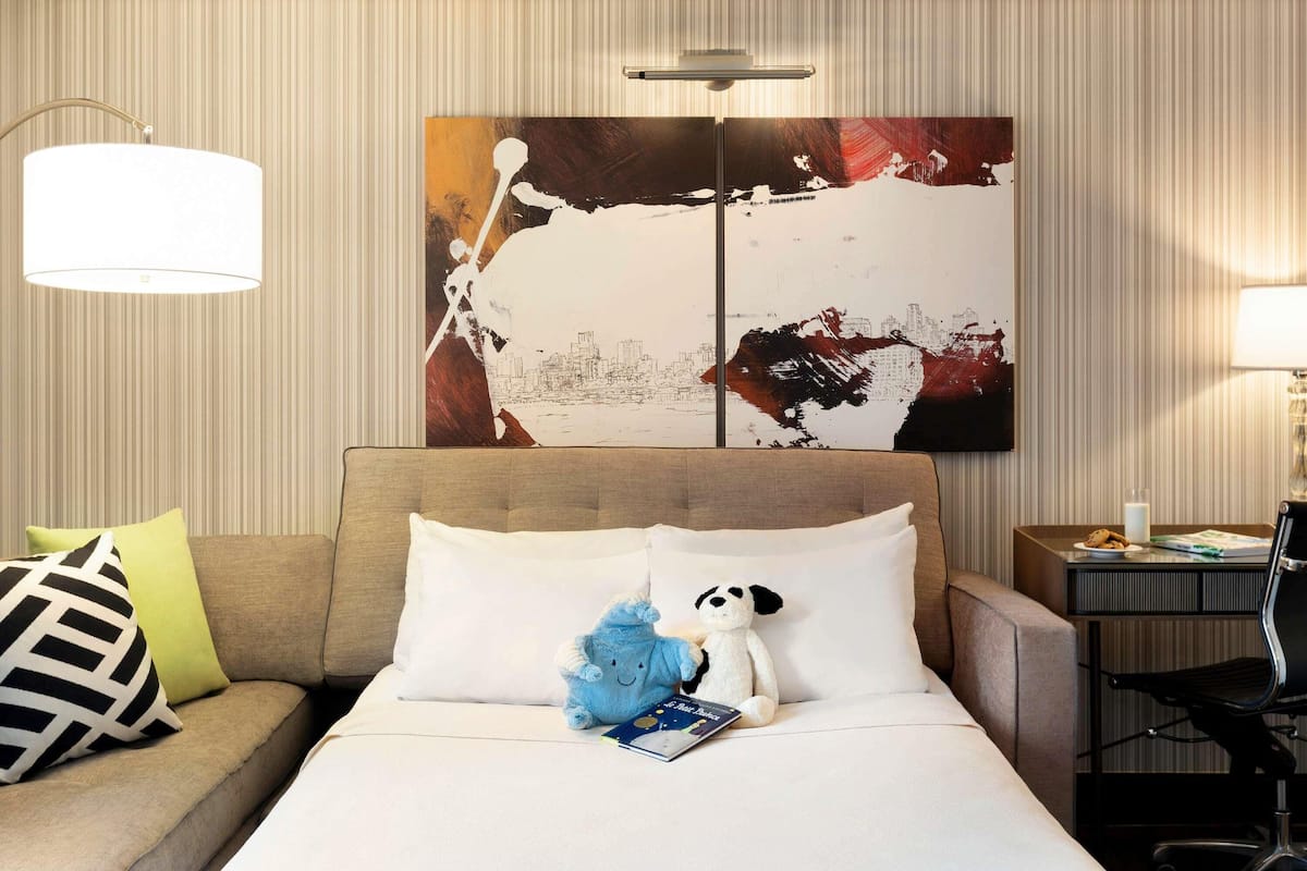 Premium bedding, minibar, in-room safe, desk