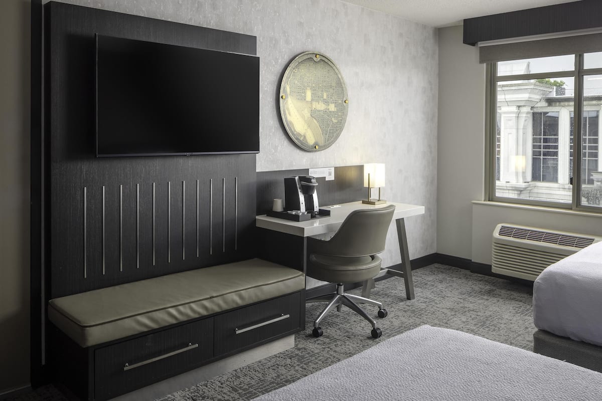 Premium bedding, Select Comfort beds, in-room safe, desk