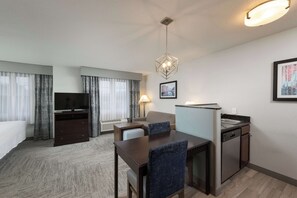 King, Studio Suite, Non Smoking | Living area | 32-inch flat-screen TV with premium channels, TV, DVD player - Homewood Suites by Hilton Boston / Andover (Andover)