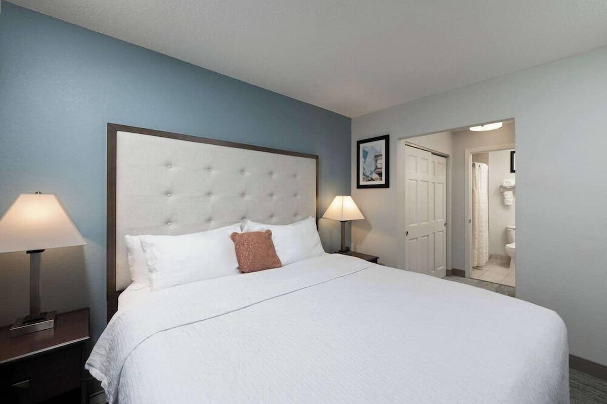 Premium bedding, down comforters, Select Comfort beds, desk
