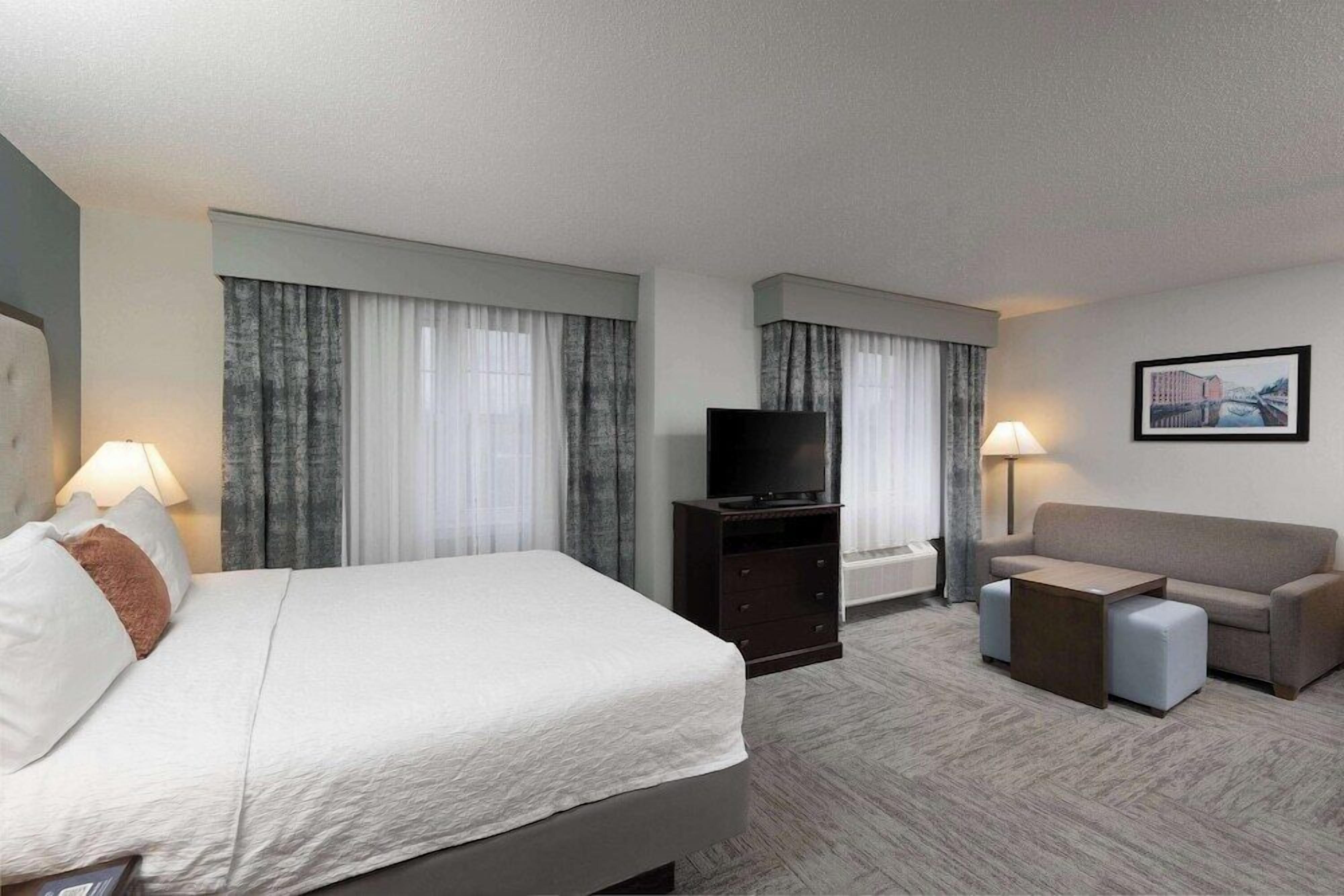 Premium bedding, down comforters, Select Comfort beds, desk