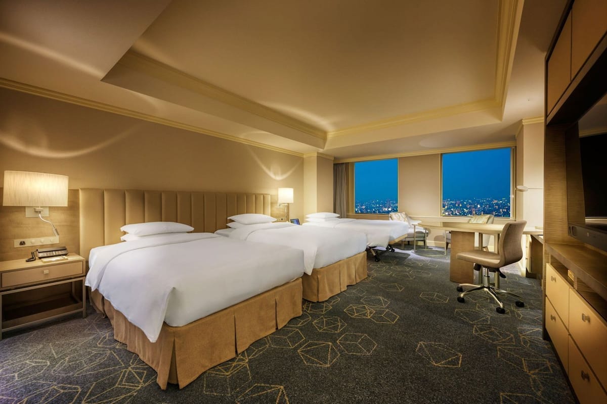 Ropa de cama de alta calidad, edredón y minibar