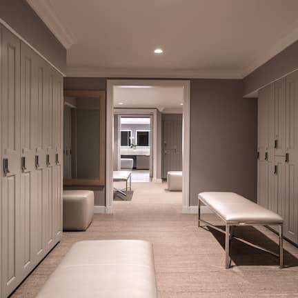 Couples treatment rooms, sauna, hot tub, steam room, body treatments