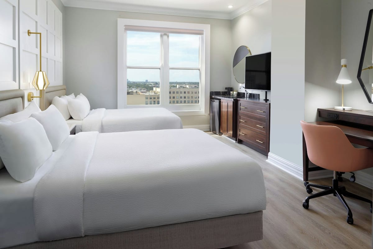 studio suite, 2 queen beds | hypo-allergenic bedding, in-room safe, desk, blackout curtains