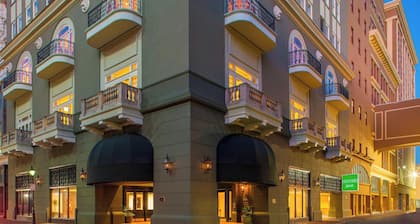 Courtyard by Marriott New Orleans French Quarter/Iberville