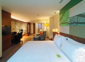 Habitación Premium, 1 cama de matrimonio grande | 1 dormitorio, ropa de cama de alta calidad, minibar y caja fuerte