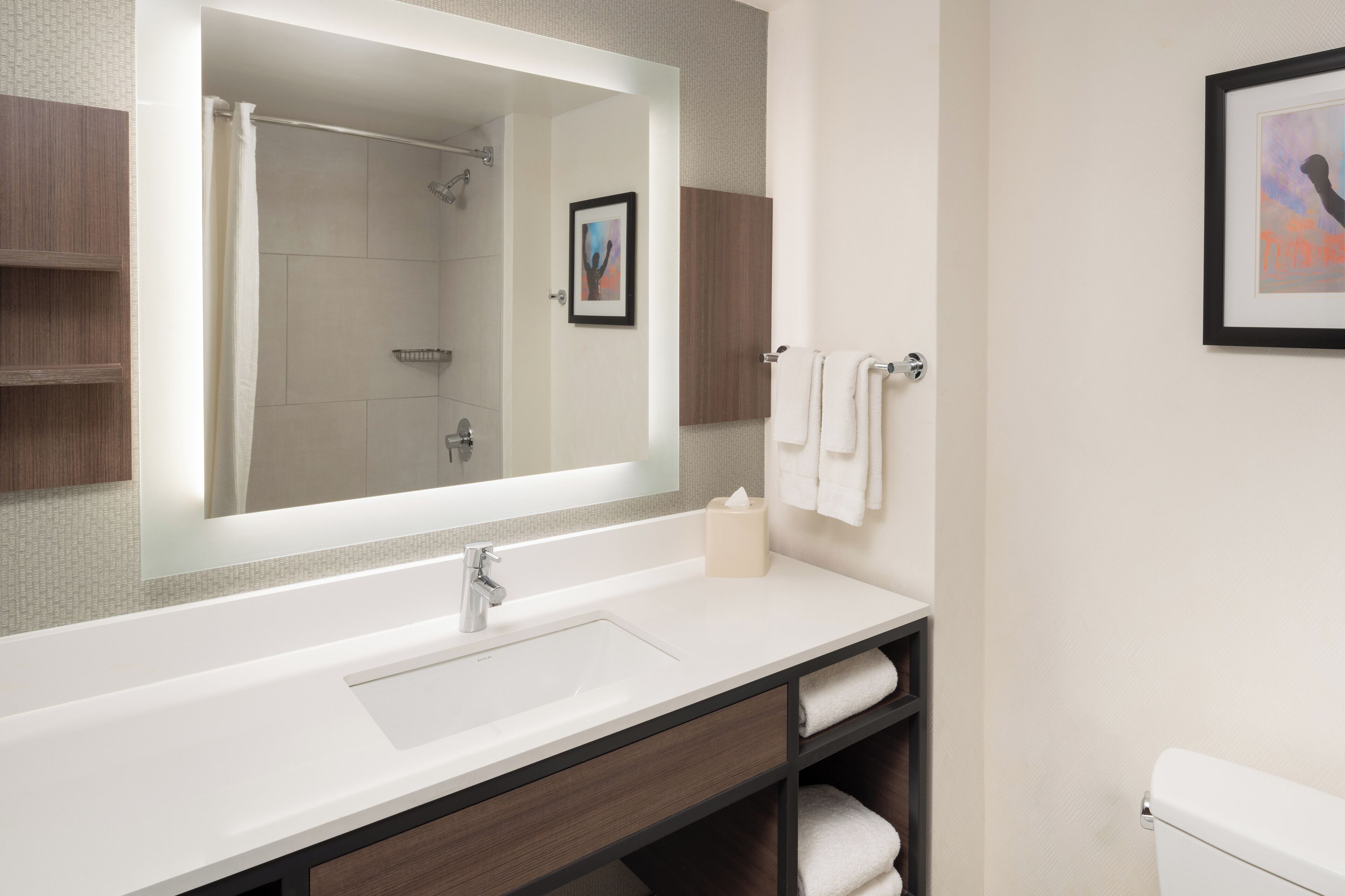 1 bedroom, in-room safe, desk, laptop workspace