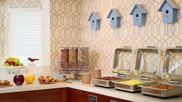 Gratis frukostbuffé varje dag
