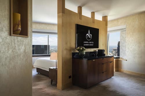 Minibar, in-room safe, blackout curtains, iron/ironing board