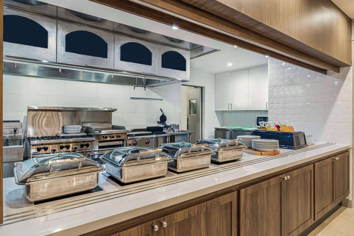 daily full breakfast (usd 13.00 per person)