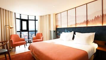 Chambre Double ( with Extra Bed) | Minibar, coffres-forts dans les chambres, chambres insonorisées