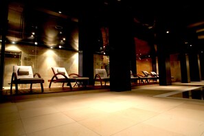 Indoor pool, seasonal outdoor pool, open 8 AM to 9 PM, pool loungers