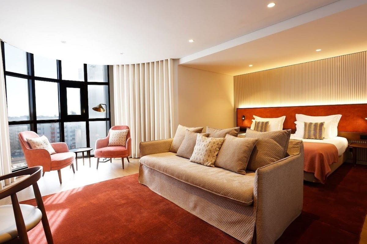 1 habitación, minibar y caja de seguridad en la habitación