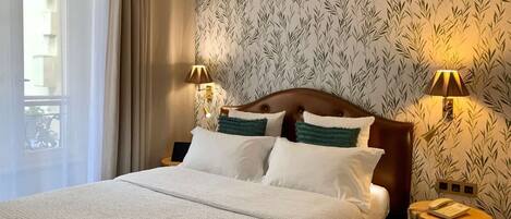 In-room safe, desk, soundproofing, iron/ironing board