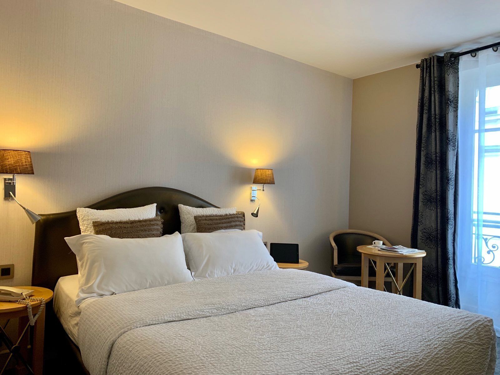 In-room safe, desk, soundproofing, iron/ironing board (on request)