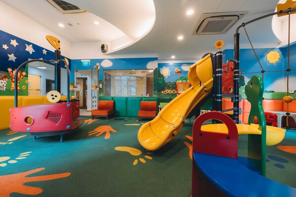 Children’s play area – indoor
