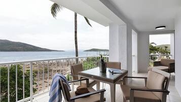 Beach/ocean view