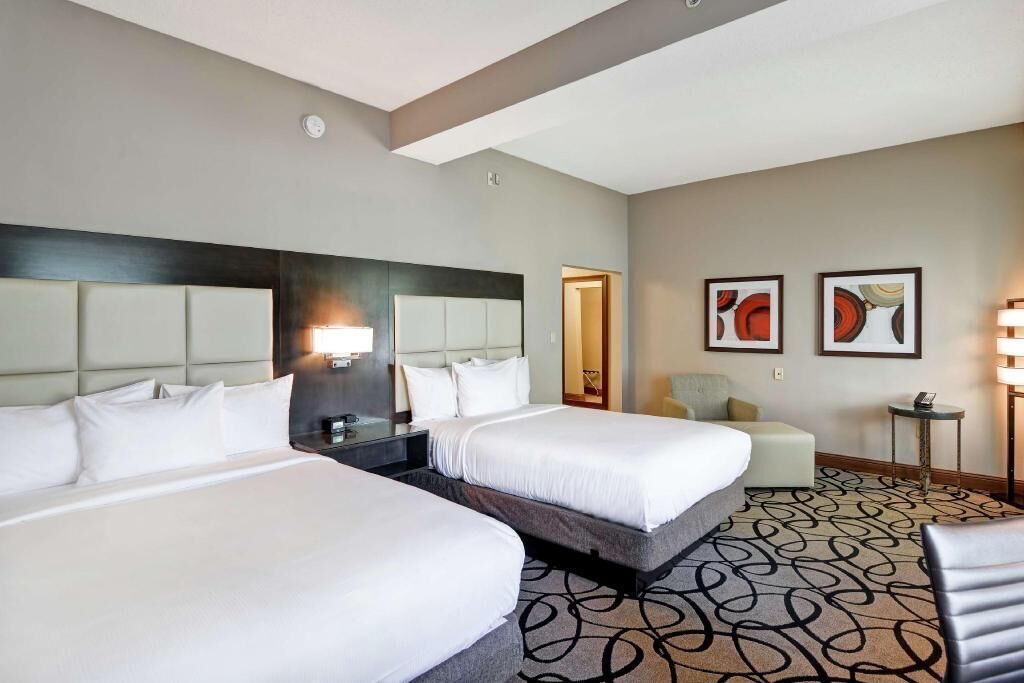 In-room safe, individually decorated, individually furnished, desk