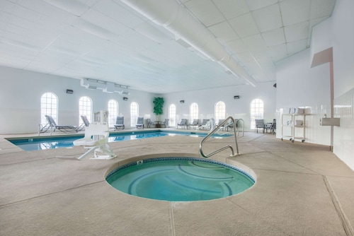 Hawthorn Suites by Wyndham Las Vegas/Henderson