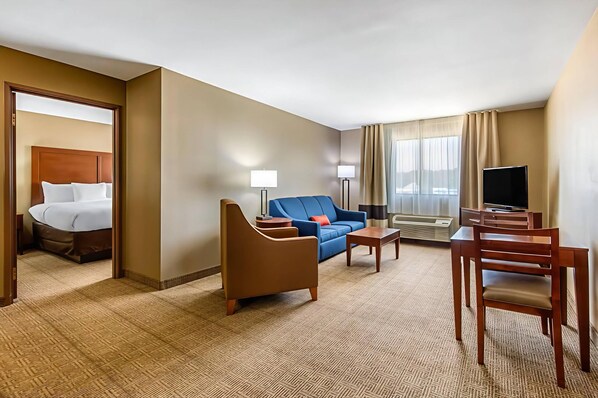 Premium bedding, pillowtop beds, desk, blackout drapes