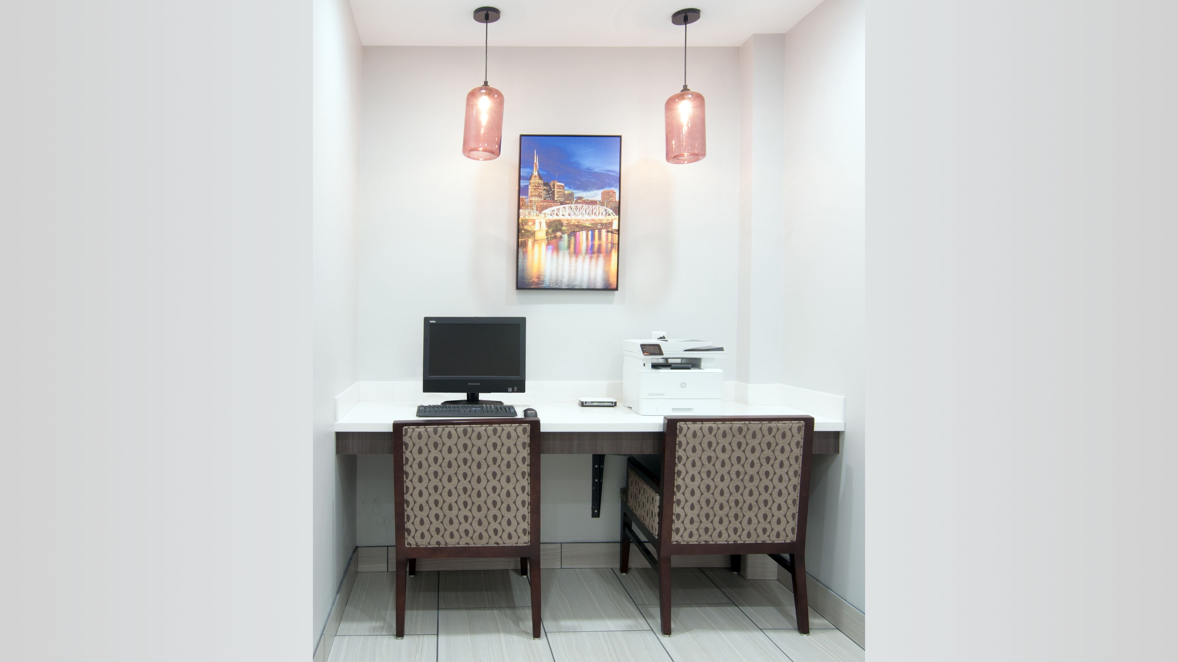 Foto - Holiday Inn Express & Suites Nashville-I-40 & I-24(Spence Lane) by IHG