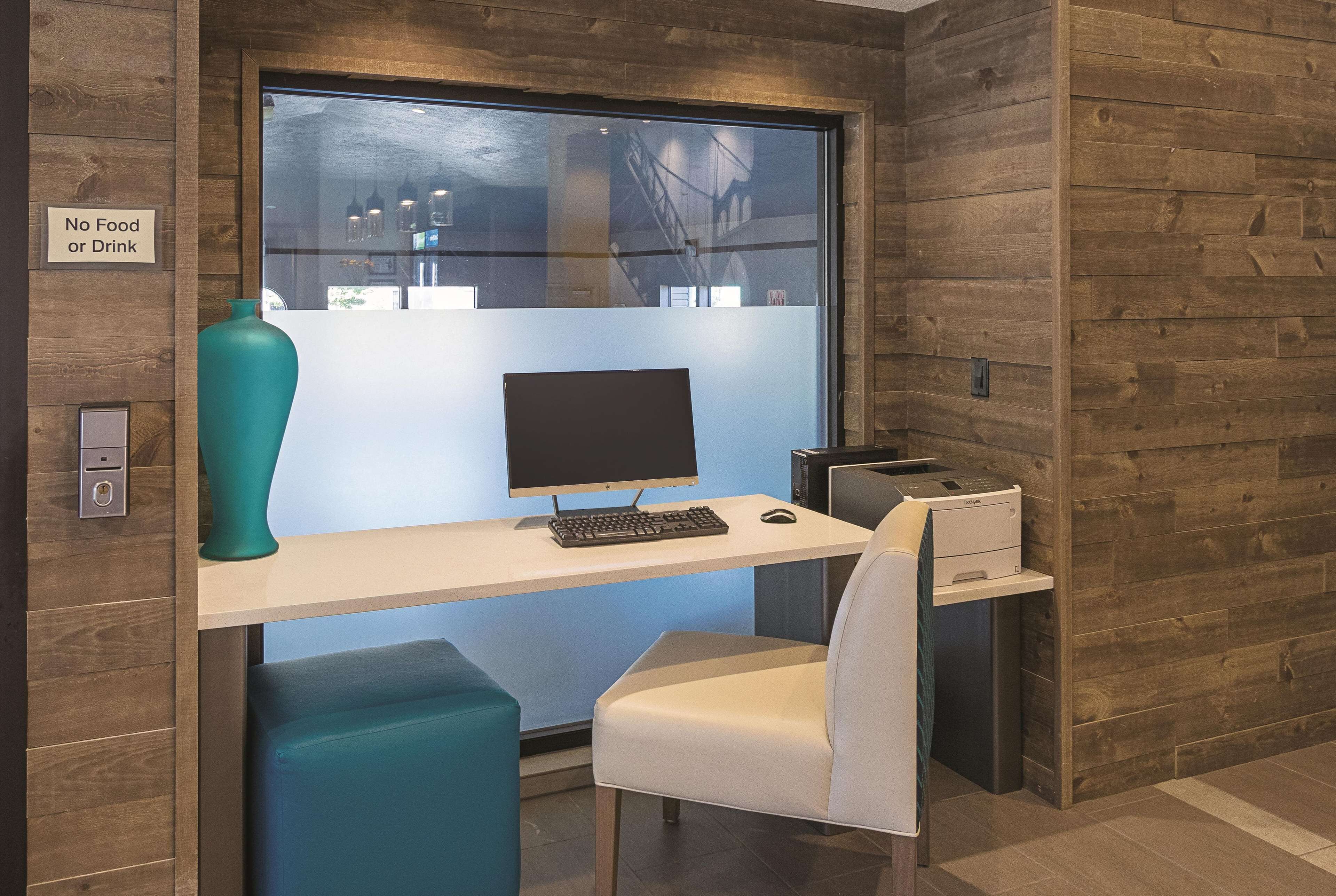 Foto - La Quinta by Wyndham Portland NW