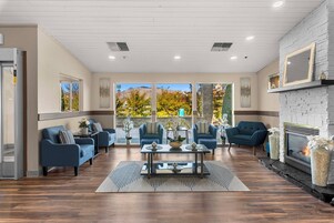 Sala de estar en el lobby