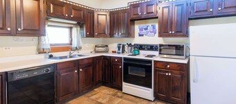Fireside Inn & Suites Bangor