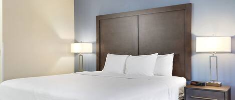 Quarto, 1 cama King, para não fumantes | Escrivaninha, berços (sobretaxa), camas extras/dobráveis (sobretaxa)