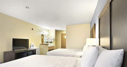 Days Inn by Wyndham Ellensburg