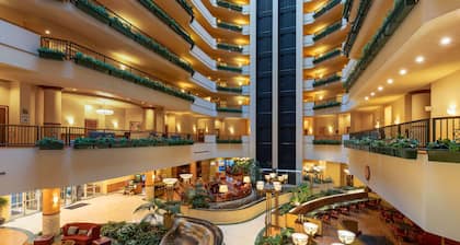 Wyndham Grand Oklahoma City Downtown