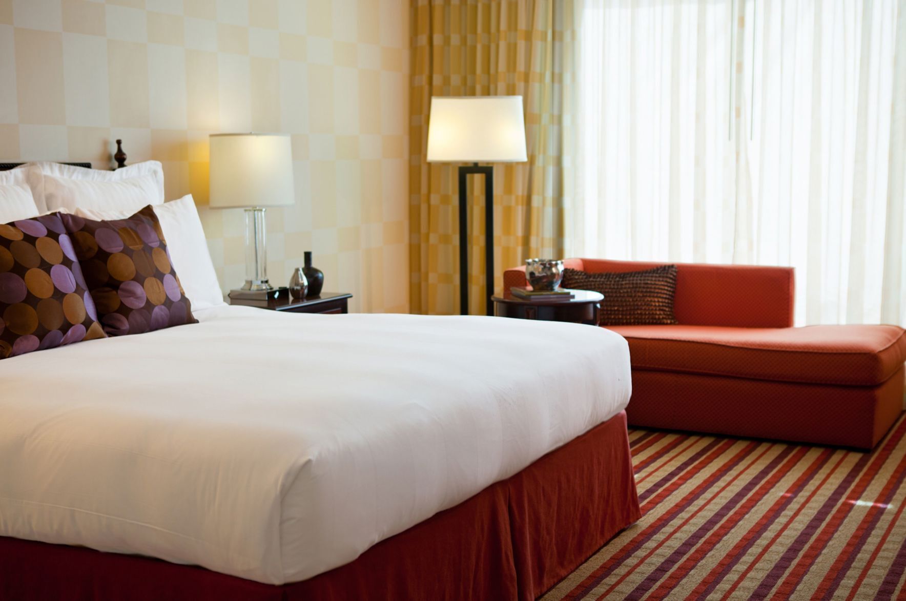Premium bedding, in-room safe, desk, blackout drapes