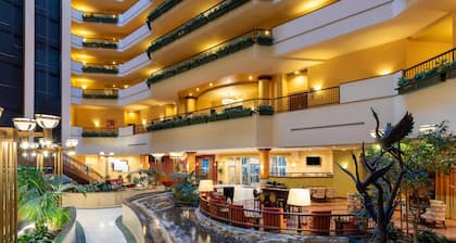 Wyndham Grand Oklahoma City Downtown