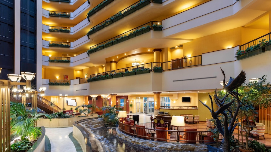 Wyndham Grand Oklahoma City Downtown