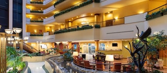 Wyndham Grand Oklahoma City Downtown