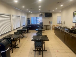 包含每日欧式早餐