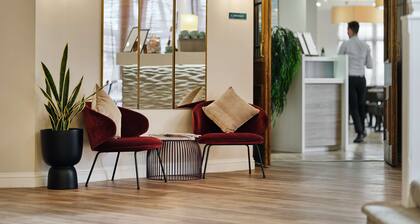 Linton Lodge Hotel, BW Signature Collection