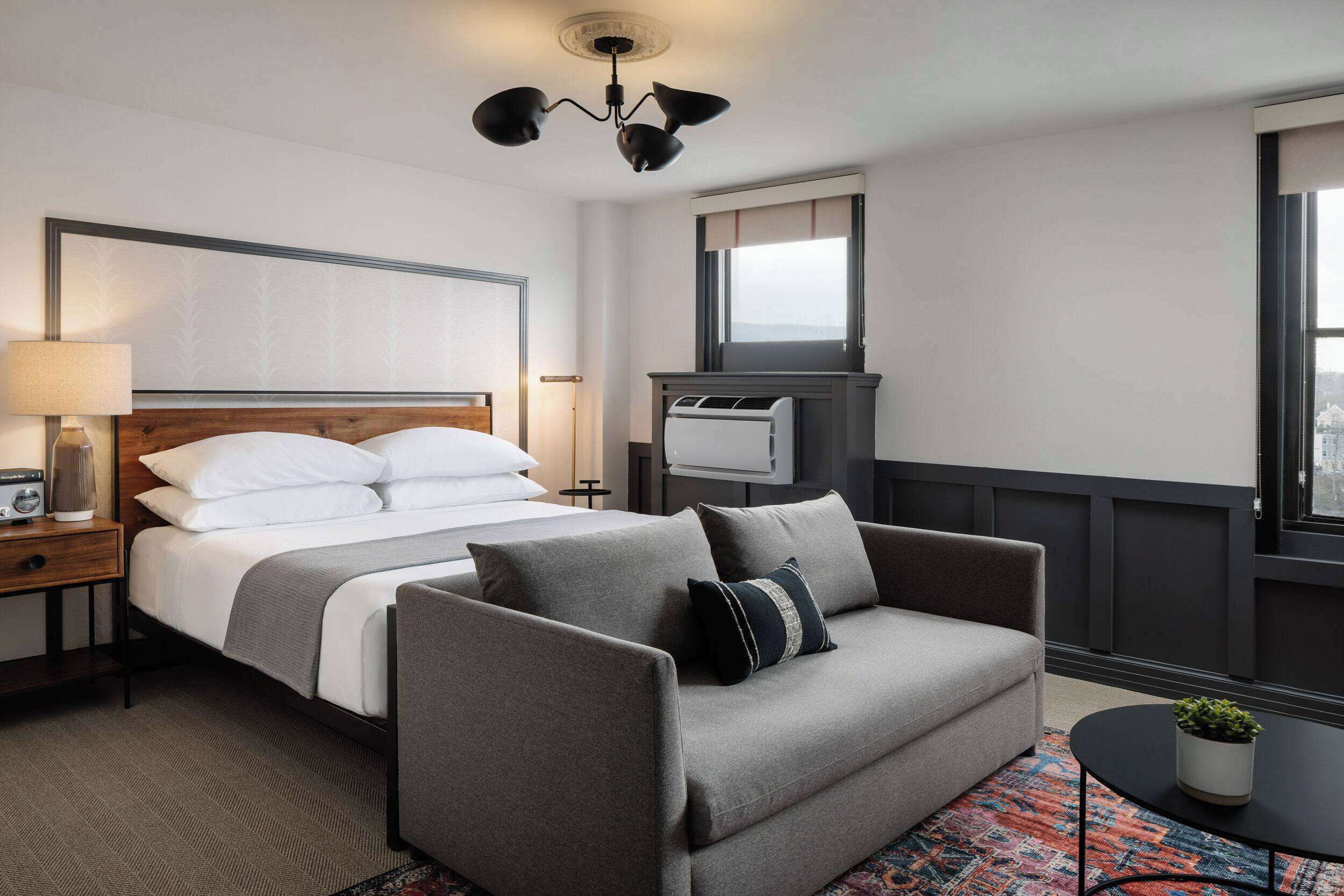 superior room, 1 king bed, non smoking | in-room safe, desk, free wifi, bed sheets