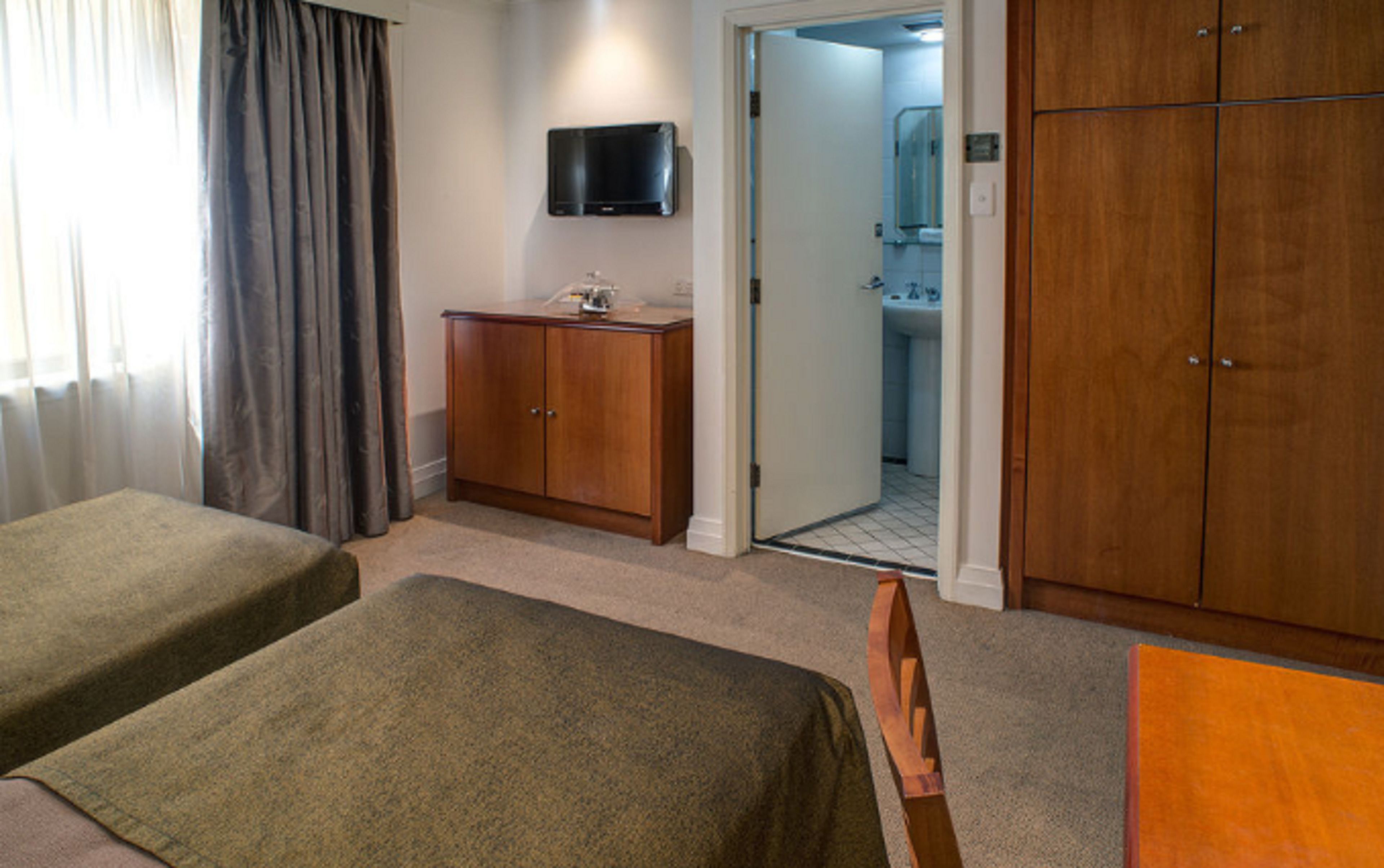 in-room safe, desk, iron/ironing board, free wifi