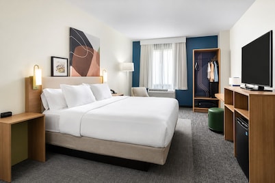 Spark by Hilton Sellersburg