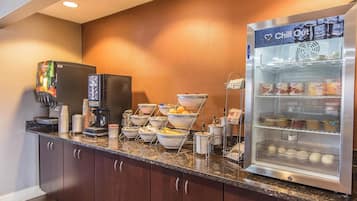Café da manhã com buffet grátis
