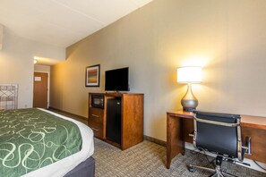Suite, 1 King Bed with Sofa bed, Non Smoking, Hot Tub