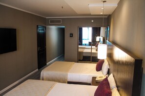 Room, 2 Queen Beds, Accessible