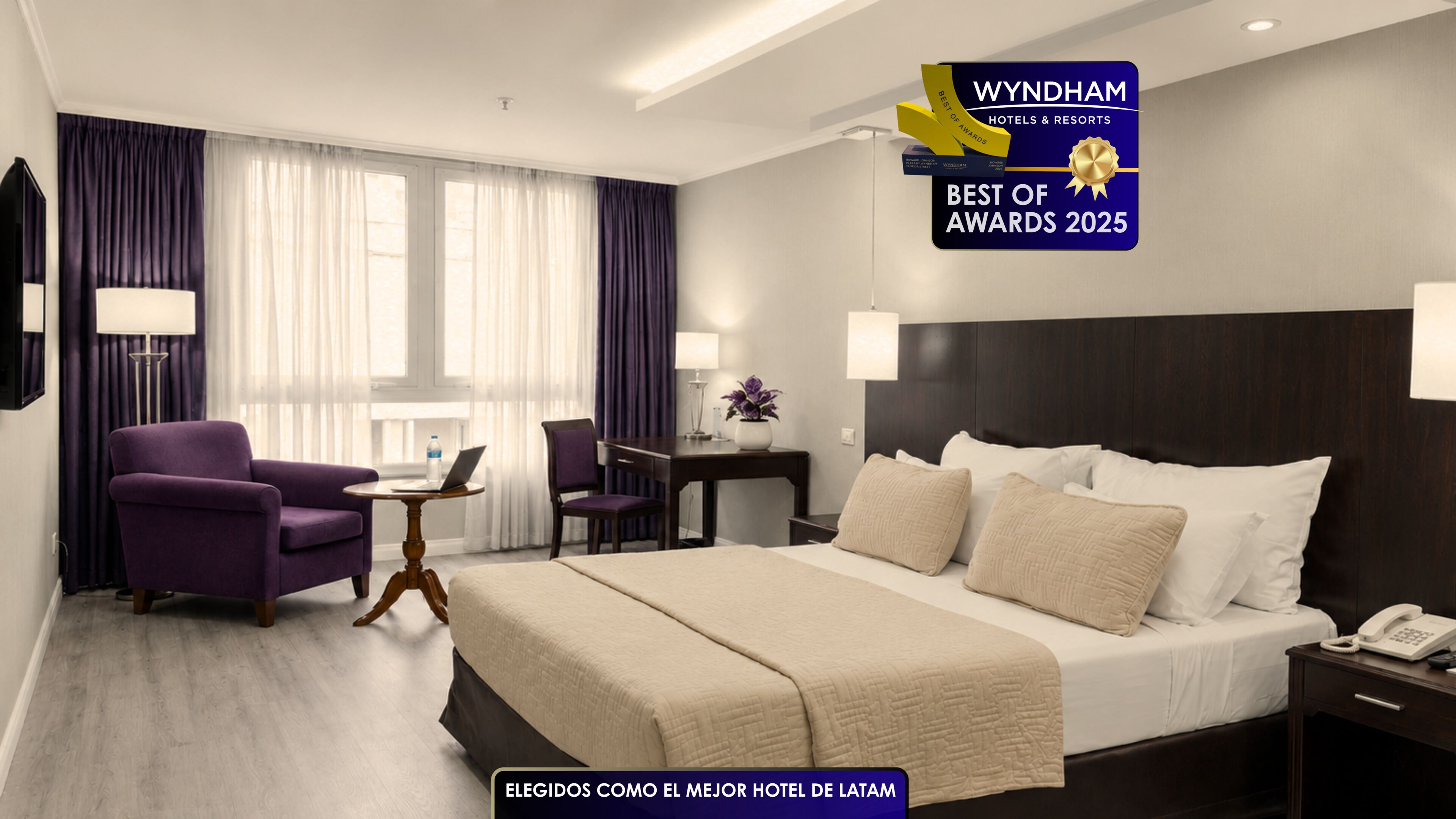 Superior Room, 1 King Bed | Premium bedding, down comforters, pillowtop beds, minibar